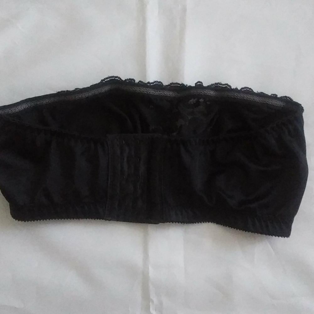 Strapless Bra - Picture 2 of 4